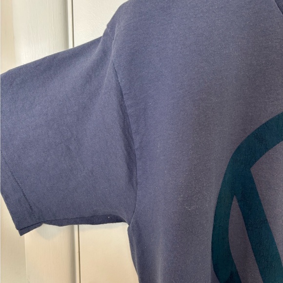 Vintage 80s Sun-faded Minimalist Volkswagen Shirt - Picture 2 of 7